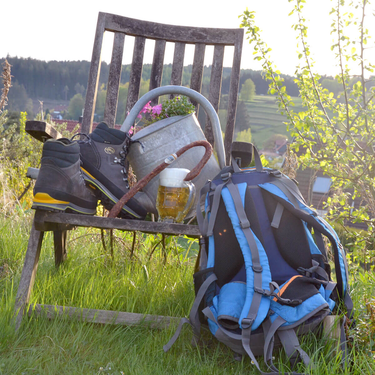 Wanderstock aus Knackwurst